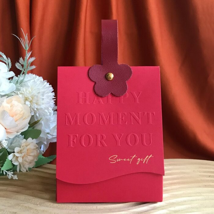 Elegant Red Embossed Wedding Favor Box with Flower DSFAV09