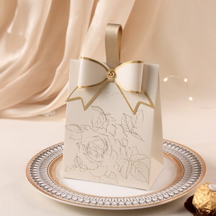 Vintage Cream Wedding Favor Candy Bag with Champagne Bow DSFAV08_3