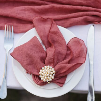 Burgundy Polyester Cotton Crinkle Fabric Napkins DSNA04